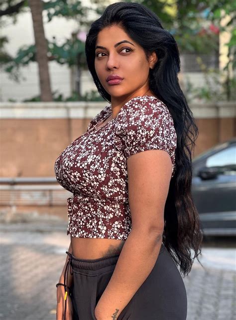 TELUGU BIG BOOBS